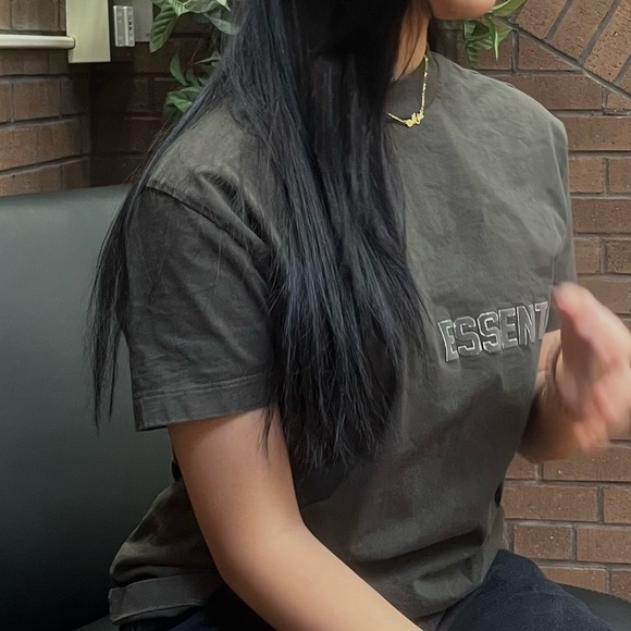 essential tee slim fit - Picture 2 of 2